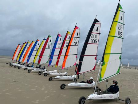 Voiles neuves 28